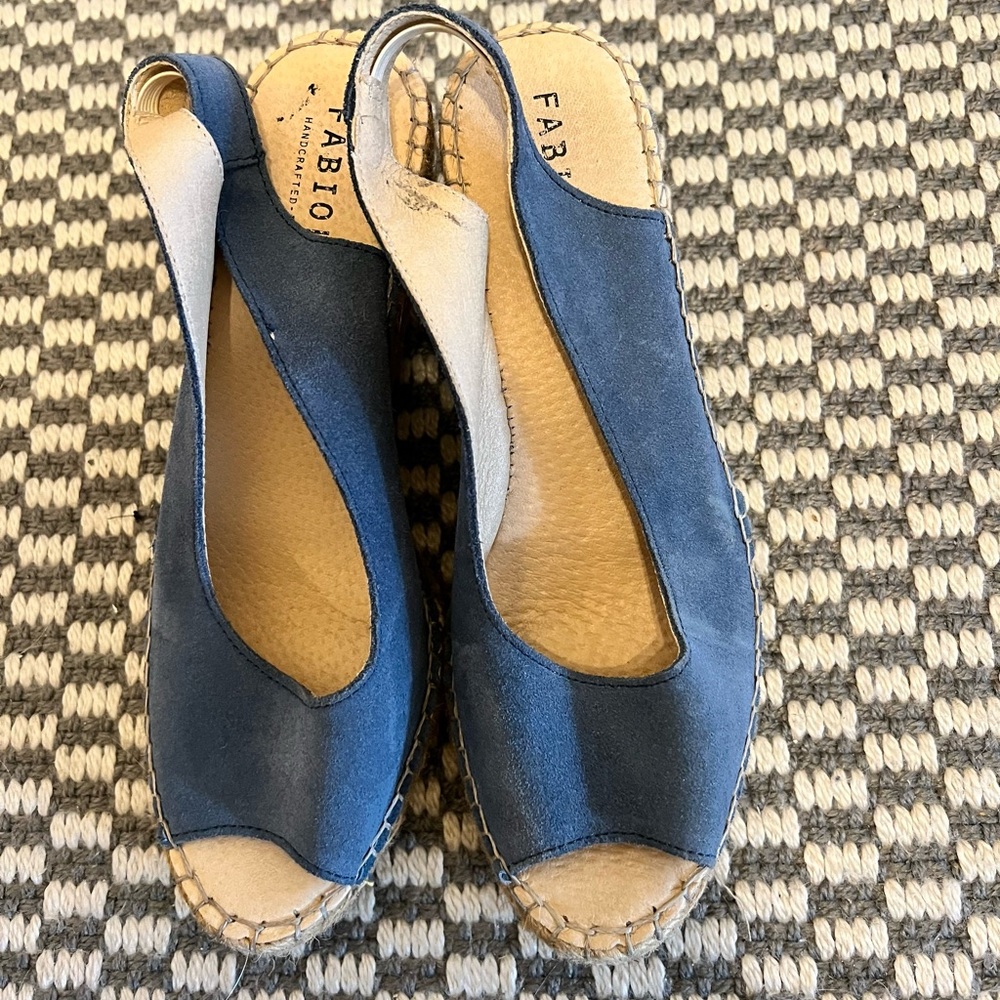 Comfortable wedges !!